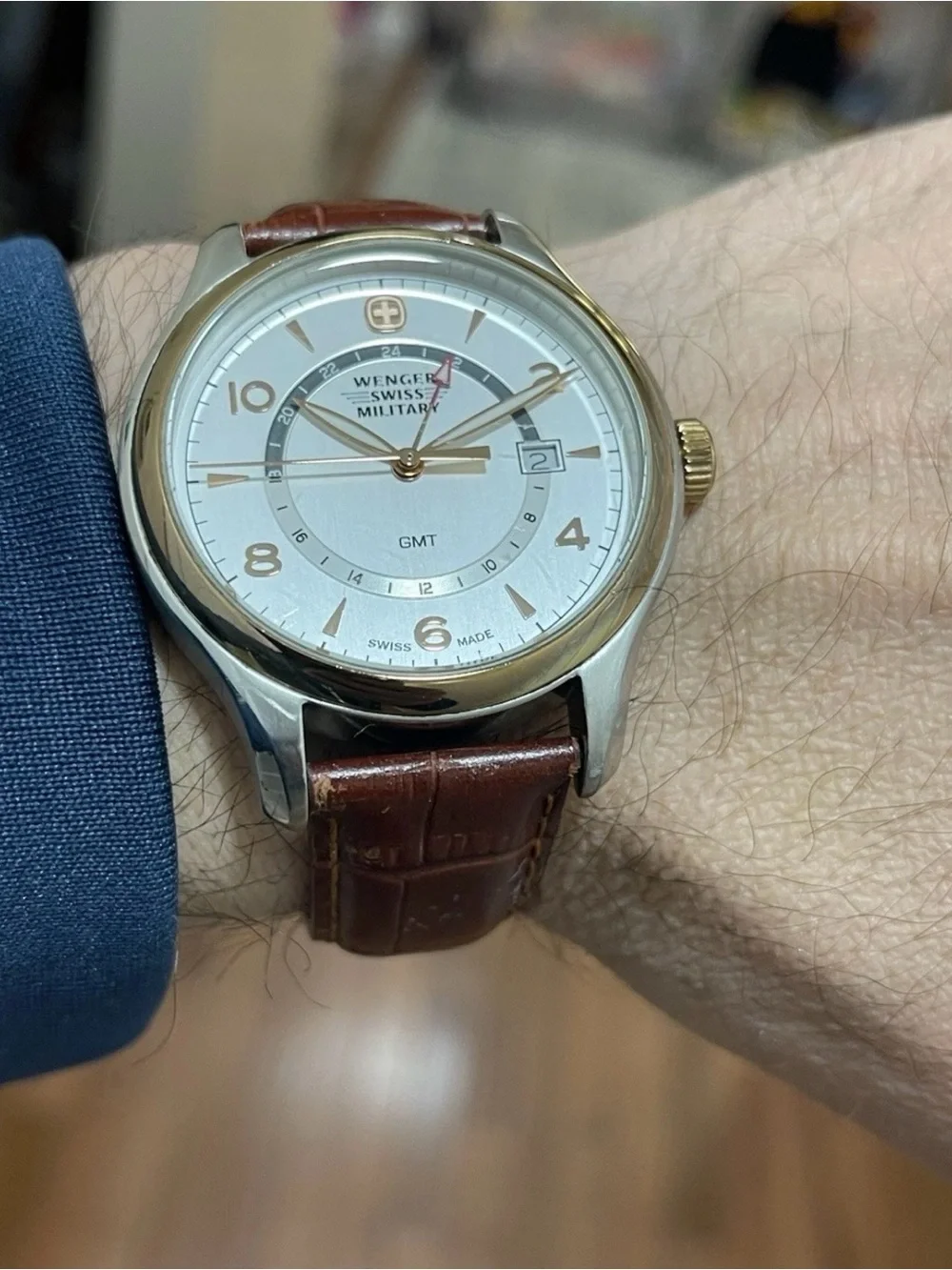 Wegner Swiss Military GMT Watch Men 42mm Silver Dial Two Tone Date 79306C Swiss